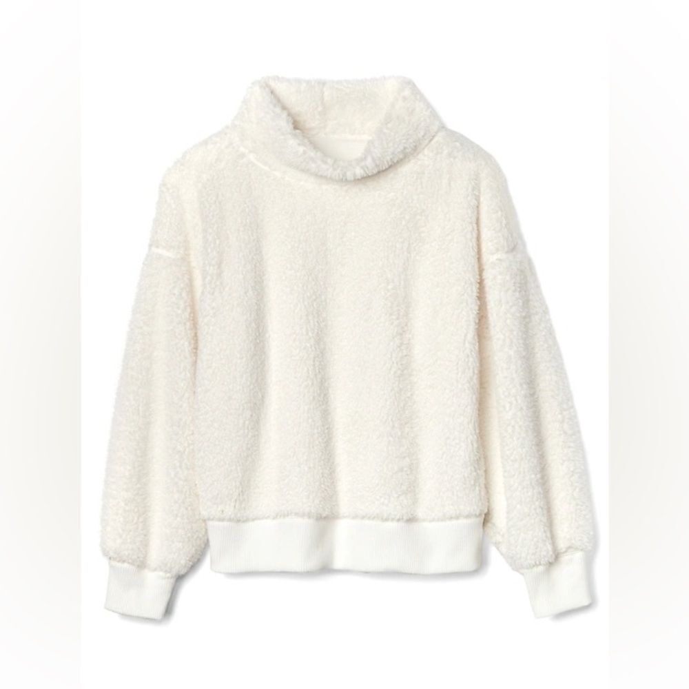 GAP Medium Sherpa Drop Sleeve Sweater EUC Plush Cozy Warm Pullover Top